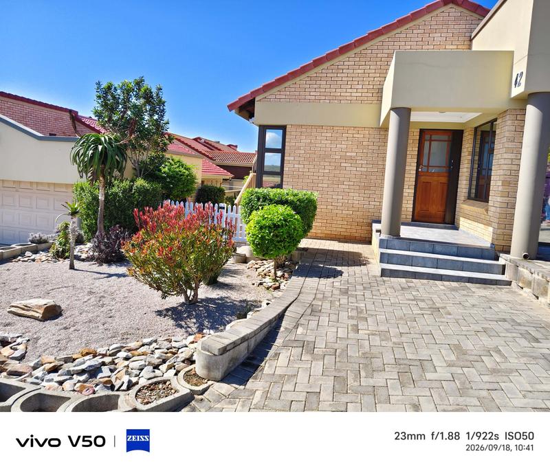 2 Bedroom Property for Sale in Seemeeu Park Western Cape